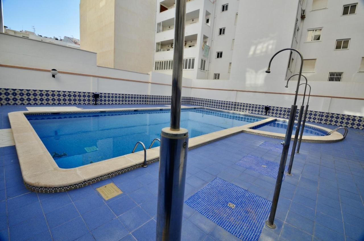 01 Calm Down And Relax Apartment Torrevieja Exterior photo
